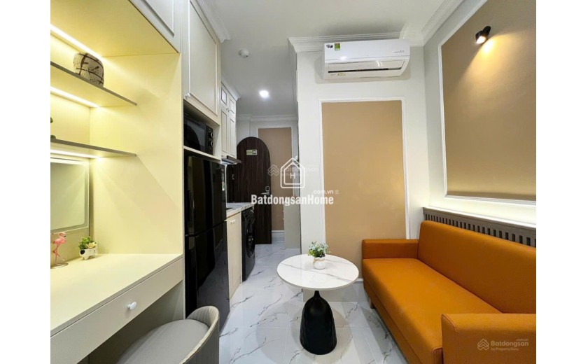 CHDV NGUYỄN VĂN TRỖI - PN - DT 1 TỶ NĂM - 79M2 (5.5 X13 ) - 4 TẦNG - GẦN MT - NỞ HẬU - KHÔNG LỖI PHONG THỦY