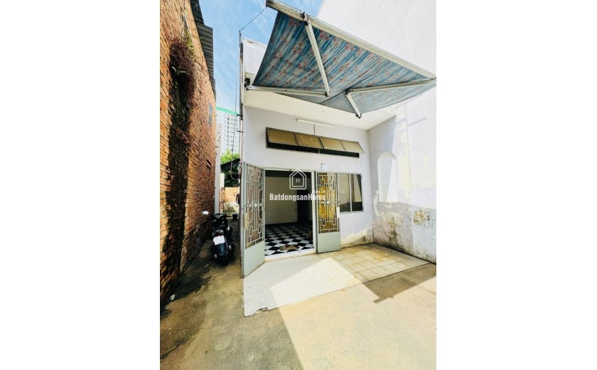 Bán nhà MT Đường Đặng Thế Phong Phường Tân Sơn Nhì - Ngang 5m