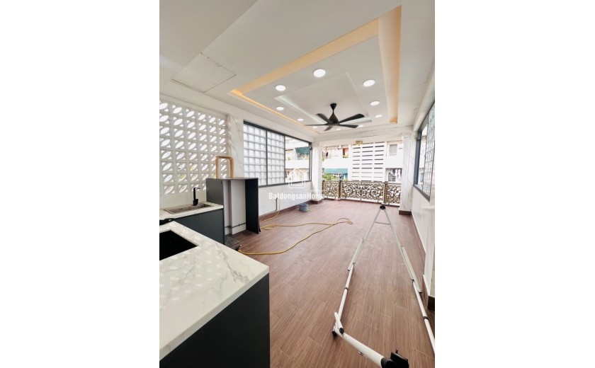 Bán nhà hẻm xe tải 13m Đường Độc Lập - 60m2 (4 x 15)m - 4 tầng - 9 tỷ 6