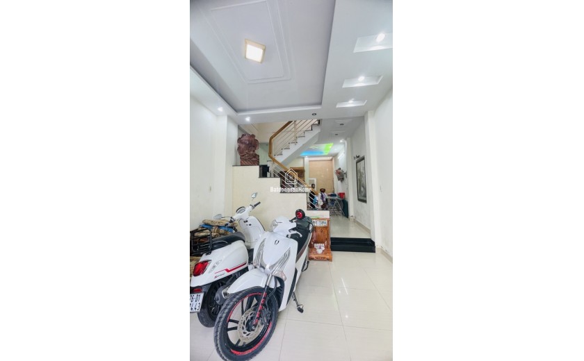 Bán nhà hẻm xe hơi 5m Đường Dương Văn Dương - 52m2 (4 x 13)m - 180m2 Sàn