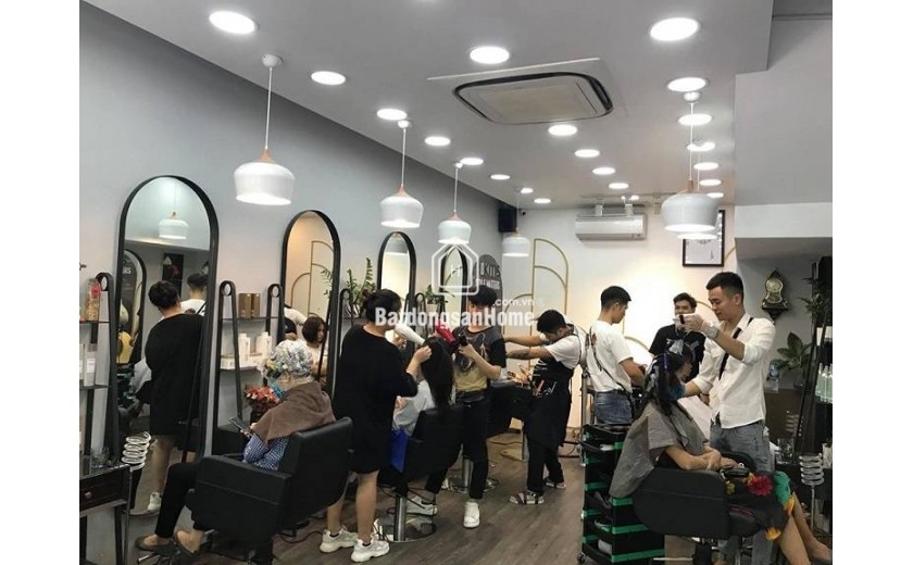 Bán Nhà Măt Phố Trung Liệt, Cạnh Phố Thái Hà cho Thuê 500tr/năm, 55m2, 5Tầng, Gía 17,8 Tỷ