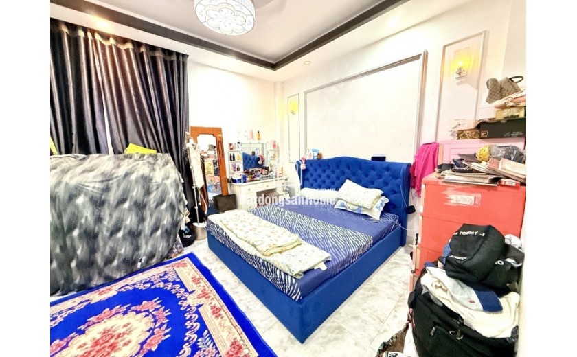 Bán nhà Tô Ngọc Vân, Linh Đông, Thủ Đức. 80m2, 4 tầng, 4PN, SH, 9.35  tỷ. LH: 0933125879