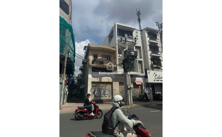 Chính Chủ Bán Mặt Tiền Nguyễn Đình Chiểu, P.5, Q.3. DT: 4.5 x 11.8m. Giá Chỉ 25 Tỷ4. Tell: O911.16O.692