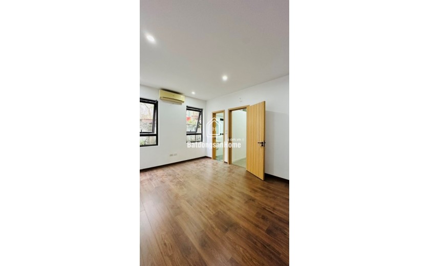 NHÀ MỚI 5 TẦNG 28 M2 LÊ THANH NGHI, NGÕ NÔNG 3 GÁC, GIÁ 5.95 TỶ
