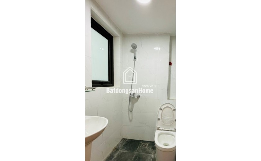 NHÀ MỚI 5 TẦNG 28 M2 LÊ THANH NGHI, NGÕ NÔNG 3 GÁC, GIÁ 5.95 TỶ