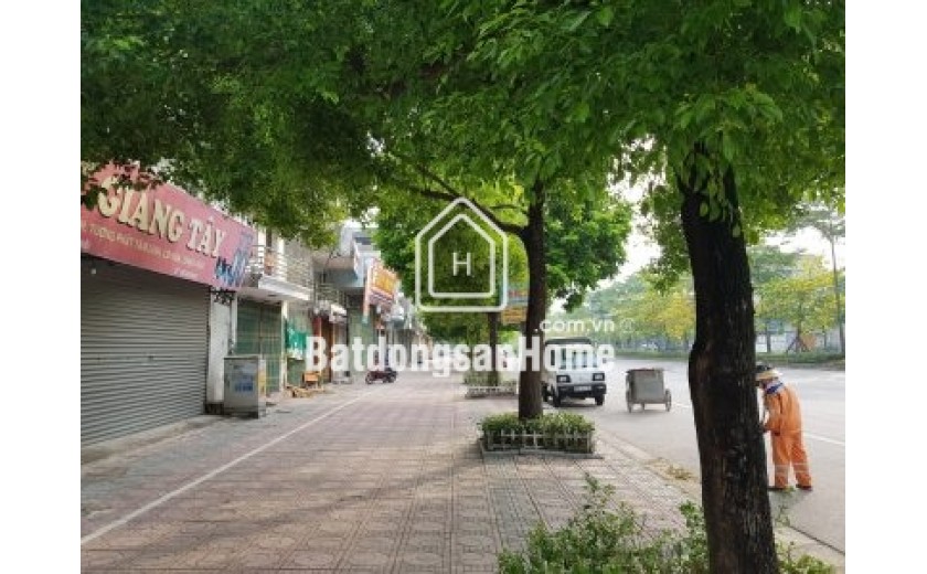 Hiếm!nhà mặt phố Ngô Gia Tự,vỉa hè đá bóng,contener tránh nhau,90M, MT 4.5M,KD,nhỉnh 28 tỷ