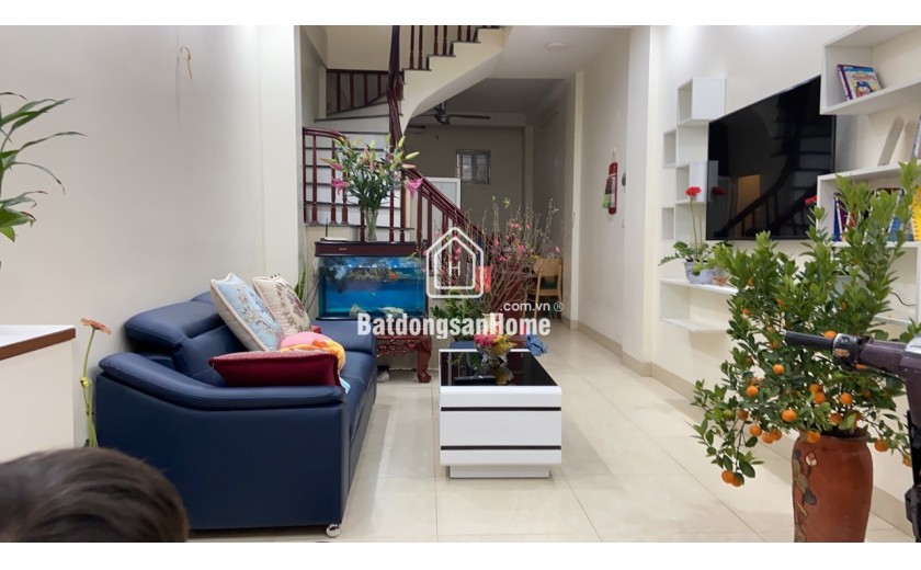 Bán nhà 3 tầng, dân xây chắc chắn diện tích 40m2 gần nhà văn hóa số 1 Phú Mỹ