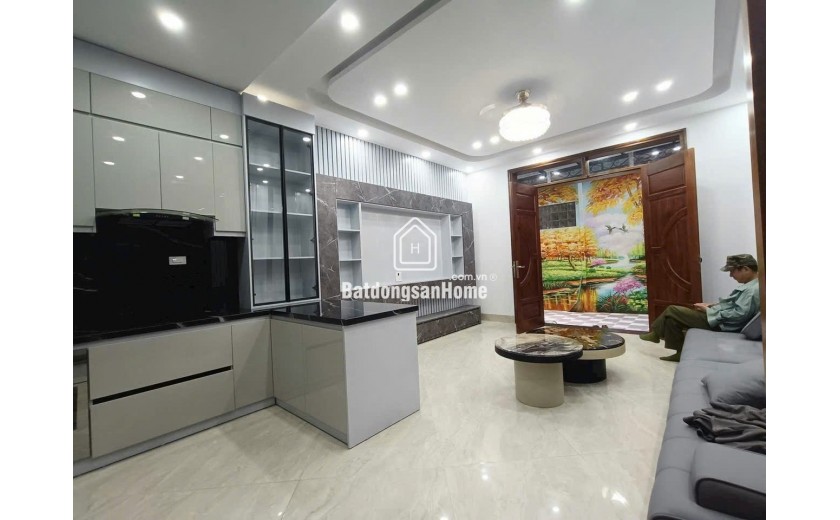 Hiếm!Bán nhà đẹp Ngọc Lâm,DT60M,6 tầng thang máy,ngõ thông,full NT.Hơn 11 tỷ