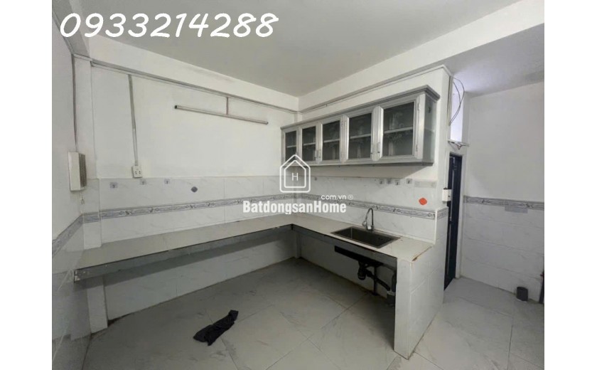 NHÀ SÁT MẶT TIỀN  PHÚ THỌ HÒA, HXH, KHỦNG 82M2 (6,3 X 15M), CHỈ NHĨNH 8 TỶ ,SỔ HỒNG RIÊNG