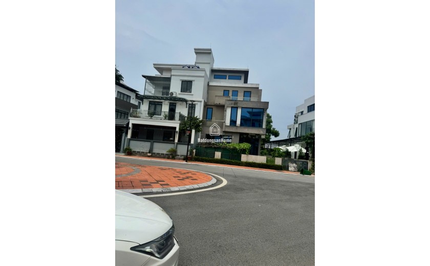 Bán Biệt thự Lan Viên Villas – Đặng Xá, Gia Lâm - 340m - dòng tiền tốt - vỉa hè , ô tô đỗ ,giá 66 tỷ