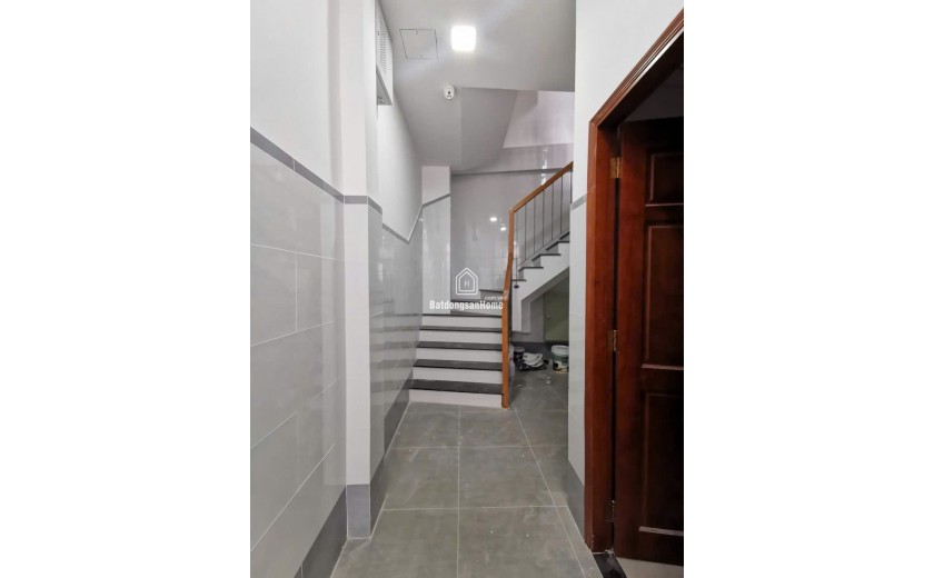 MẶT HẬU  LÊ TRỌNG TẤN, TÂN PHÚ - SỔ HỒNG RIÊNG, 6 PHÒNG ,  KHỦNG 72.7M2 - GIÁ NHỈNH  6 TỶ