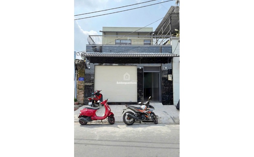 Bán Nhà Mặt Tiền Đường Ngay Đại Học Tôn Đức Thắng Quận 7 – Thu Nhập 80 Triệu/Tháng
