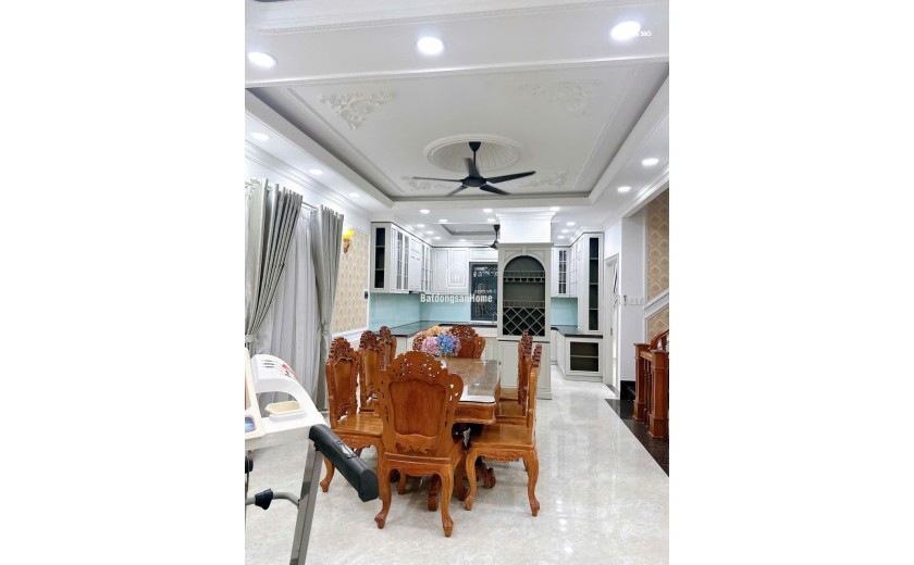 BÁN BIỆT THỰ 2 MẶT TIỀN ĐẸP – P. ĐÔNG HÒA, TP.HCM, GIÁP QL1K – VỊ TRÍ ĐẮC ĐỊA