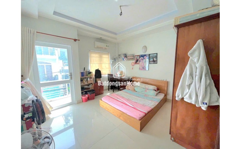 Bán Nhà Xe Hơi Vào Tận Nơi – Đường Trước Nhà 8m – Huỳnh Tấn Phát Nhà Bè