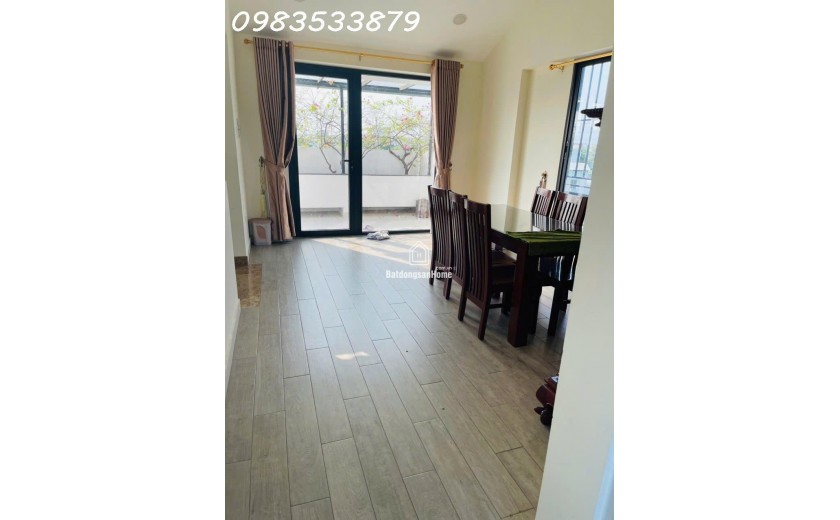 Biệt thự khu bên sông, Hiệp Bình Chánh, Thủ Đức - 198m2 x 4 tầng