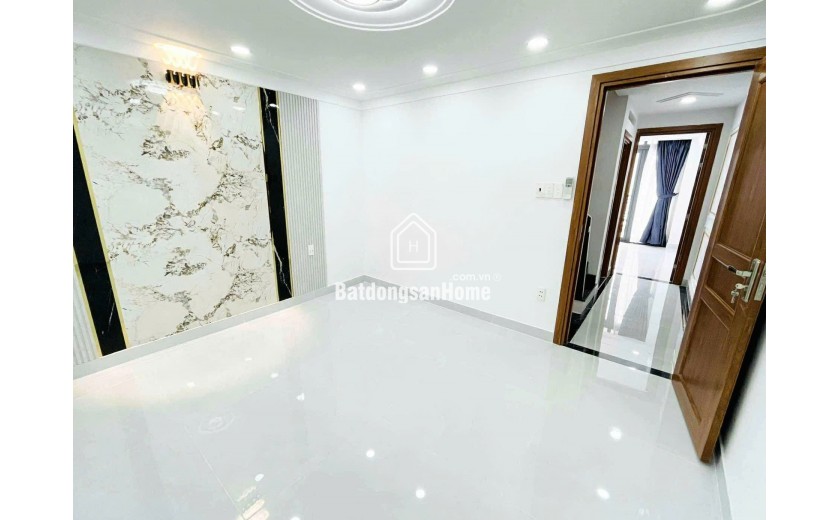Bán Nhà Mới 3 Tầng, Hoàn Công Đủ, 43m², 6.9 Tỷ, Nguyễn Văn Quỳ, Quận 7  Phường Phú Thuận