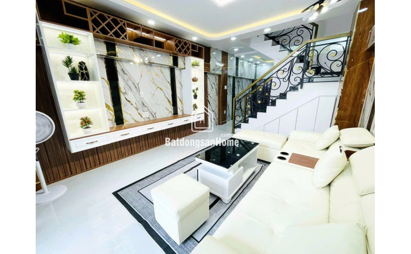 Bán Nhà Mới 3 Tầng, Hoàn Công Đủ, 43m², 6.9 Tỷ, Nguyễn Văn Quỳ, Quận 7  Phường Phú Thuận