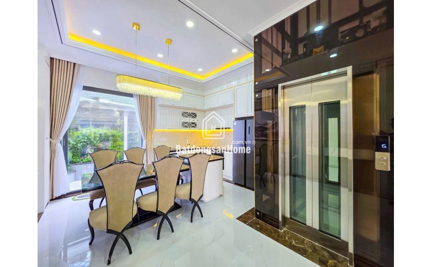 Bán nhà 4 tầng thang máy mặt tiền Huỳnh Tấn Phát Nhà Bè – gần Phú Mỹ Hưng Quận 7