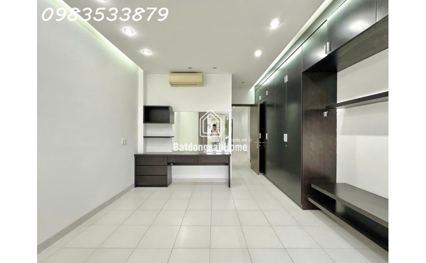 Bán nhà View công viên đường Đặng Thùy Trâm, Phường 13, Bình Thạnh - 80m2x 4 lầu