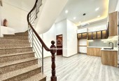 **HẺM Ô TÔ SAU CĂN MẶT TIỀN NGUYỄN DUY DƯƠNG, Q10 - 55M2 (5x12) A4 - 4 TẦNG MỚI ĐẸP
