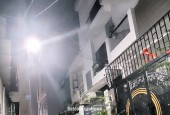 Bán nhà Thủ Đức, đường hẻm Kha Vạn Cân, 140m2, 2PN, SH, 6.75  tỷ. LH: 0933125879