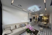 BÁN NHÀ- 45M,7 TẦNG TRUNG TÂM NGỌC LÂM NGUYỄN VĂN CỪ, ĐI BỘ RA CHỢ -20M RA PHỐ, THANG MÁY - GIÁ 8 TỶ