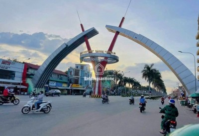 Bán gấp lô đất vị trí đẹp đường Cao Bá Quát, TX Chơn Thành, Bình Phước.  0938903118