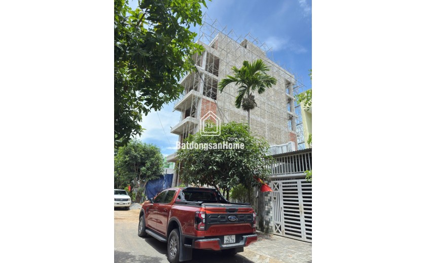 Đất mặt tiền Nam Việt Á 100m² vị trí vàng gần biển sông Hàn, giá chỉ 9 tỷ