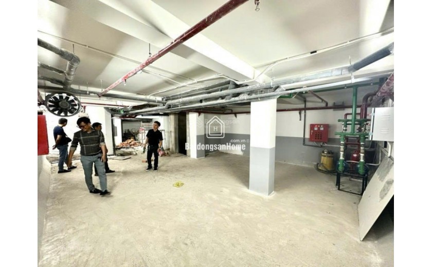 LN 7% năm giảm 5 tỷ bán nhà CHDV hẻm 6m Vũ Tùng, P. 2, Q BT, DT 7,34x17.6m, HĐT 150tr, giá 28 tỷ