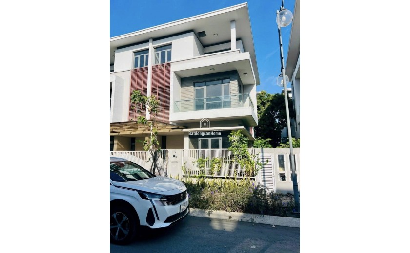 HIẾM BÁN PHỐ ĐÔNG VILLGAE Q2 CŨ TP HCM