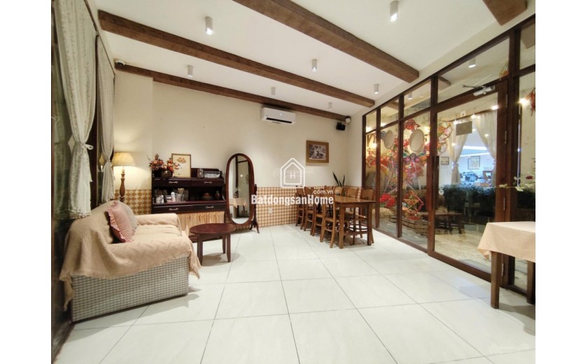 Hàng hiếm - nhà cấp 4 (8 x 18m) ngay D2, Phường 25, Bình Thạnh - hẻm 5m. Phù hợp xây CHDV