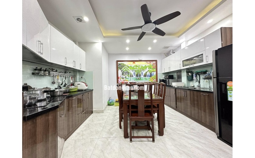 BÁN NHÀ THÁI THỊNH – NGÕ THÔNG – Ô TÔ – KINH DOANH– DÒNG TIỀN 50TR/THÁNG
