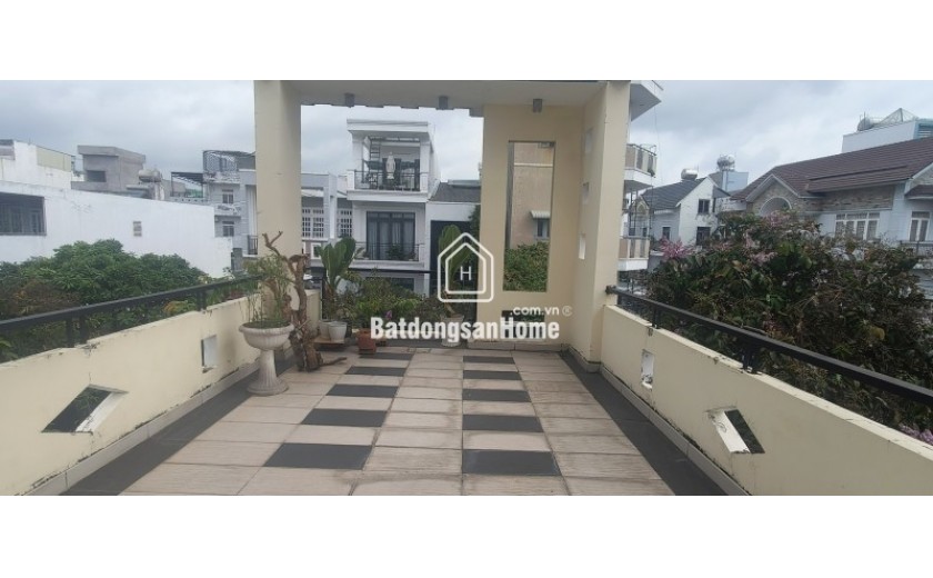 Bán nhà mặt phố, đường Số 12, Phường Phước Long, TP HCM, DT 94m2, 3 tầng, SH, 10.7 tỷ.