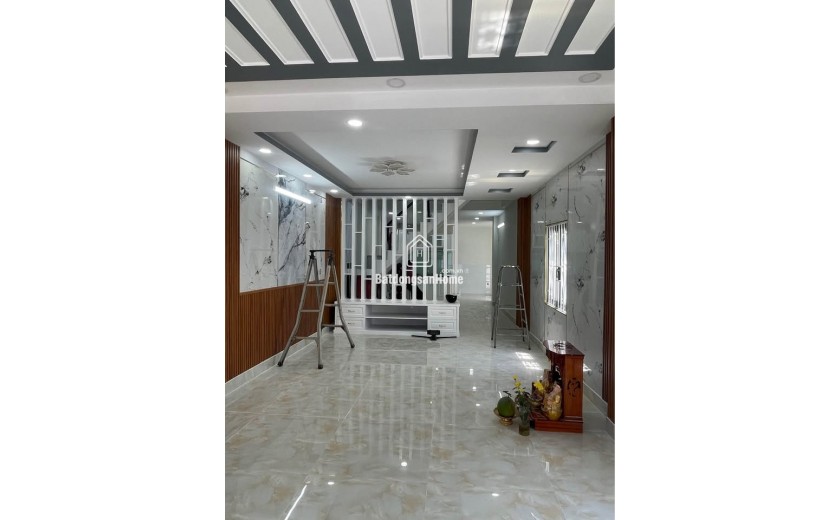 Bán nhà HXH GIÁ RẺ cách MT Huỳnh Tấn Phát Nhà Bè chỉ 30m – 85m² – giá chỉ 5.5 tỷ