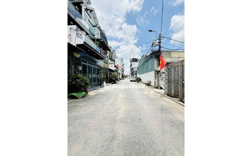NHÀ 2 TẦNG 80M2 NGANG HƠN 5 MÉT Ô TÔ CÁCH 10M GẦN LÊ THỊ RIÊNG QUẬN 12 - GIÁP GÒ VẤP. CHỈ 3,37 TỶ TL