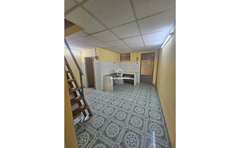 NHÀ TRỆT LỬNG 56M2. 2 MẶT HẺM TRƯỚC SAU THÔNG THOÁNG.  GẦN CHỢ, BỆNH VIỆN HỒNG ĐỨC. THỐNG NHẤT. P.16. GÒ VẤP