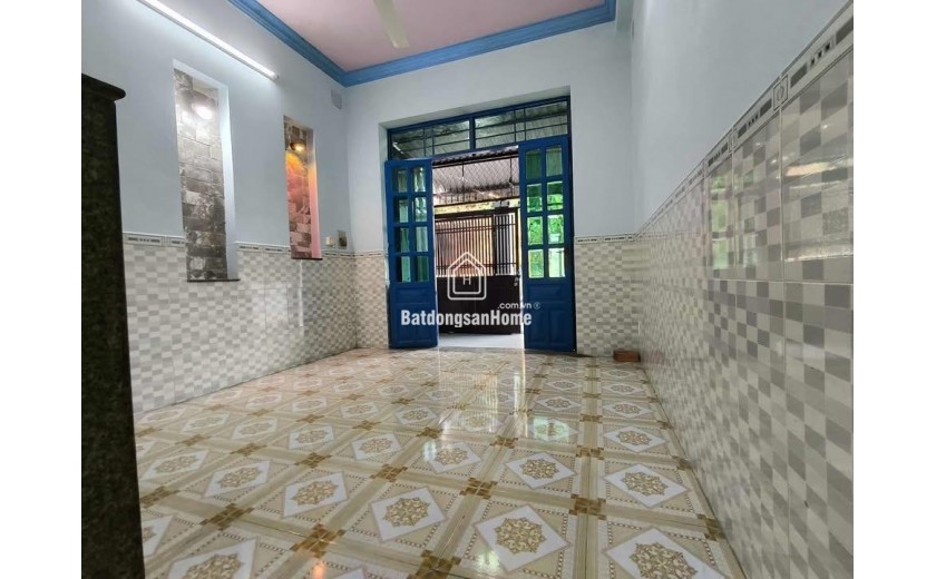 SIÊU HOT NGAY THỊ TRẤN HÓC MÔN 2 TẦNG BTCT MỚI TINH, DTSD 100M2. MẶT TIỀN NHỰA 8M THÔNG KINH DOANH ĐỈNH