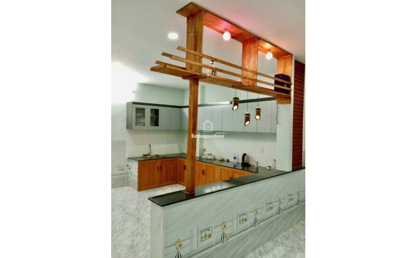 NHÀ 2 TẦNG MỚI ĐẸP LUNG LINH 97M2 GẦN CHỢ GẤU, HẺM XE HƠI MỘT TRỤC BÙI CÔNG TRỪNG ĐÔNG THẠNH. HÓC MÔN