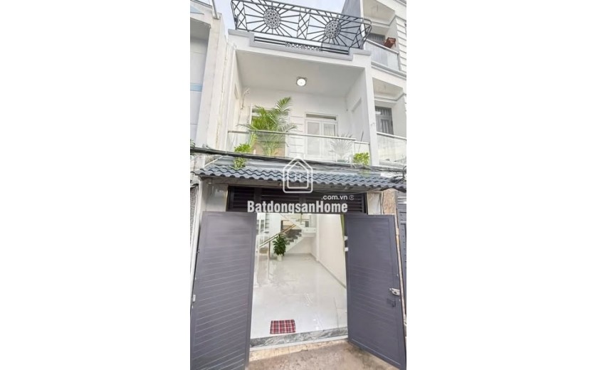 NHÀ 2 TẦNG THIẾT KẾ SANG TRỌNG GẦN BỆNH VIỆN QUẬN 12 HẺM XE HƠI THÔNG HUỲNH THỊ HAi,TCH, Q12.