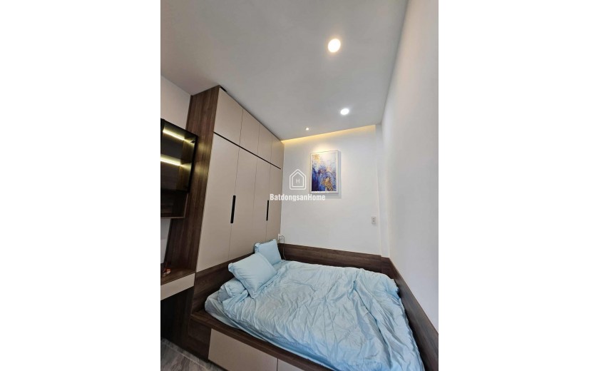 BIỆT THỰ SÂN VƯỜN NGAY TRUNG TÂM HÓC MÔN 155M2 NGANG KHỦNG 7M. GẦN CHỢ HÓC MÔN.