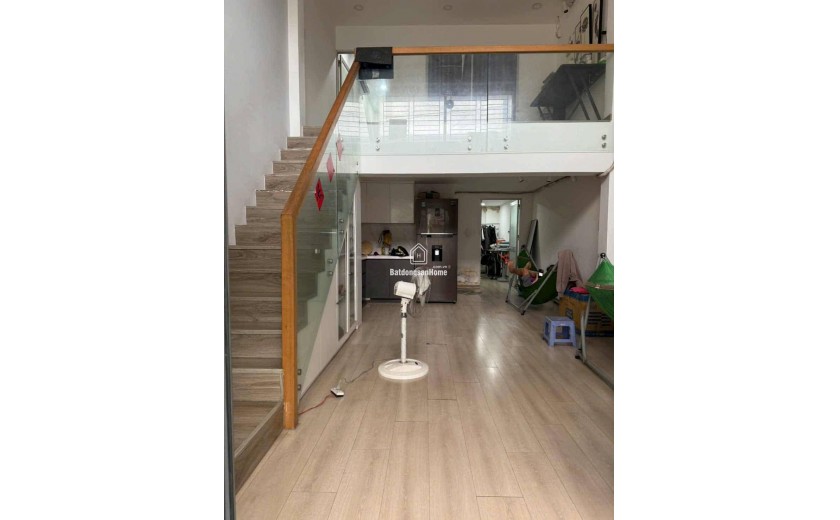MẶT TIỀN GẦN CHỢ LIÊN KHU 5-6 ĐƯỜNG 8M THÔNG TIỆN Ở VÀ KD 56M2 (4x14), 2 TẦNG ĐÚC. BHHB, BÌNH TÂN.