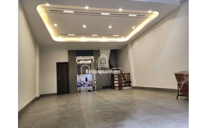 Bán nhà Võ Chí Công otô –thangmáy  –gần phố - nhà đẹp ở ngay 60m 6tầng  15.5tỷ