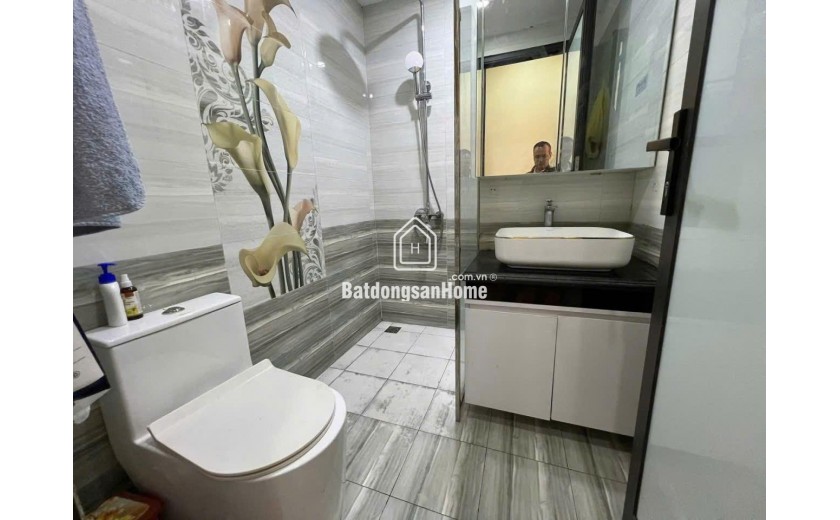 BÁN NHÀ 38M2 5 TẦNG, Ô TÔ ĐỖ CỬA, NGỌC THỤY, LONG BIÊN