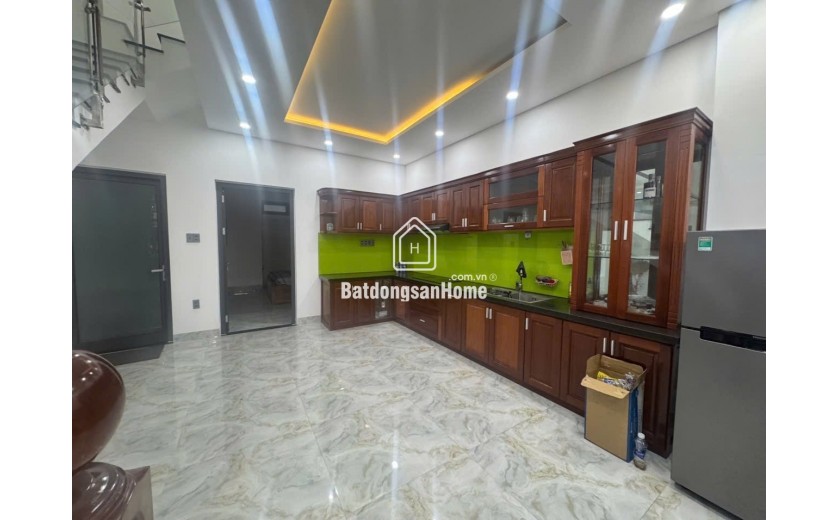 Siêu phẩm nhà phố Mỹ An 21, 3 tầng mới cứng, full nội thất, gần biển Mỹ Khê