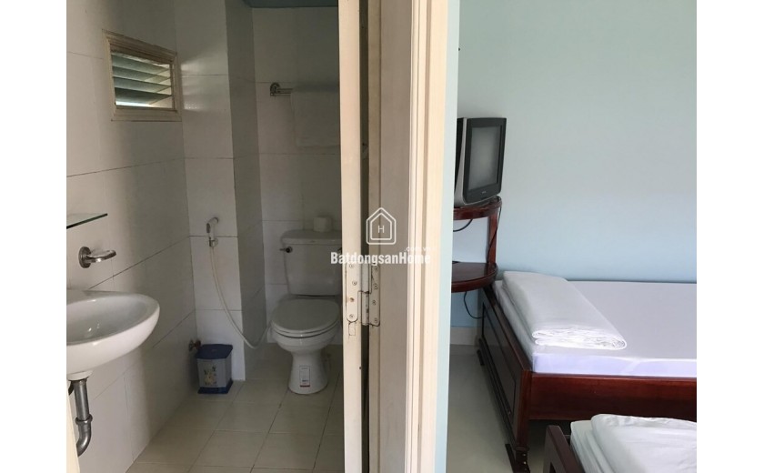 Mặt Tiền KD Khách Sạn - 10 Phòng - Khu Biệt Thự Tô Hiệu, Tân Phú