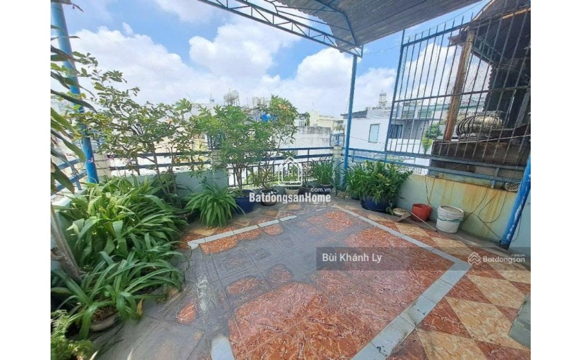 Bán nhà Phú Nhuận hẻm khu VIP Nguyễn Đình Chính 4 tầng khai thác CHDV gần Nguyễn Văn Trỗi