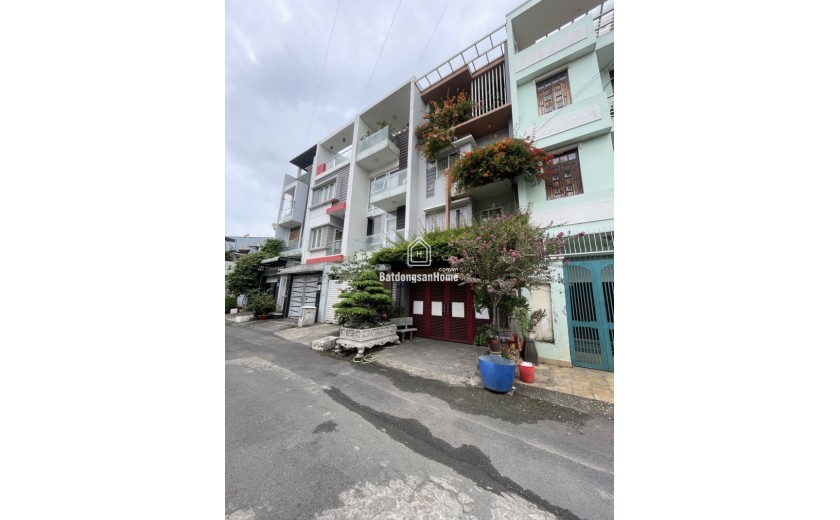 Bán nhà ngõ Tô Ngọc Vân, Linh Đông, Thủ Đức: 85m2, 4 tầng, 3PN, SH, giá 10.7 tỷ.
