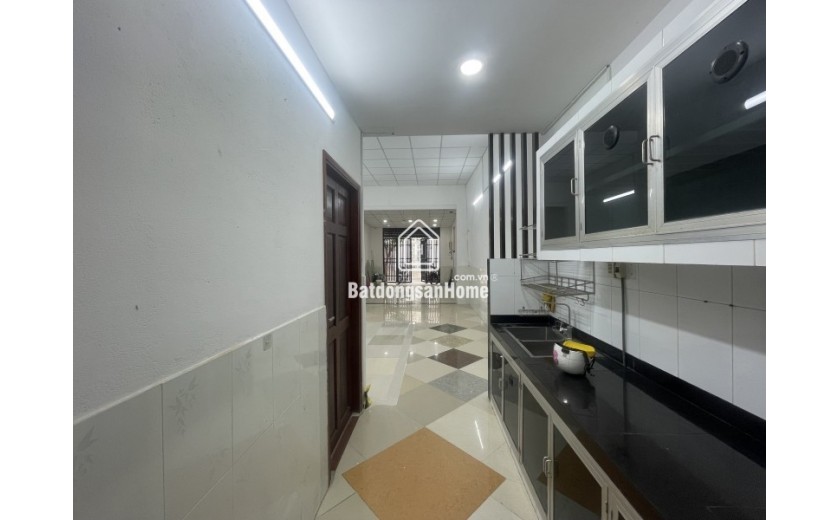 Bán Nhà Hoàng Ngọc Phách, Tân Phú - DT 95m2, Ngang 4m7 - Hẻm 10m xe tải thông