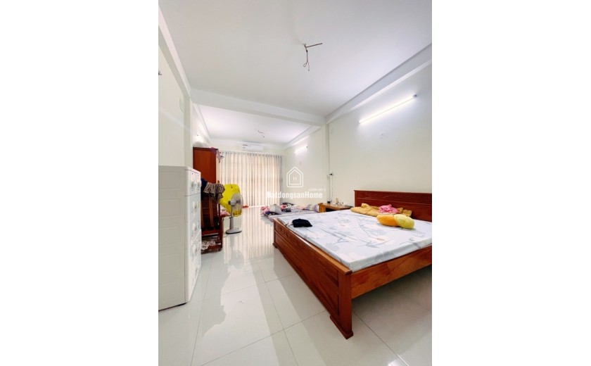 Bán nhà Đô Đốc Long, Tân Phú - DT 72m2, 4 Tầng, Hẻm 5m xe hơi vào nhà