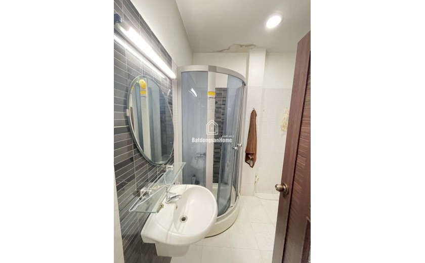Bán nhà Đường Khuông Việt, Tân Phú - 96m2, 4Tầng - Hẻm 7m xe tải thông